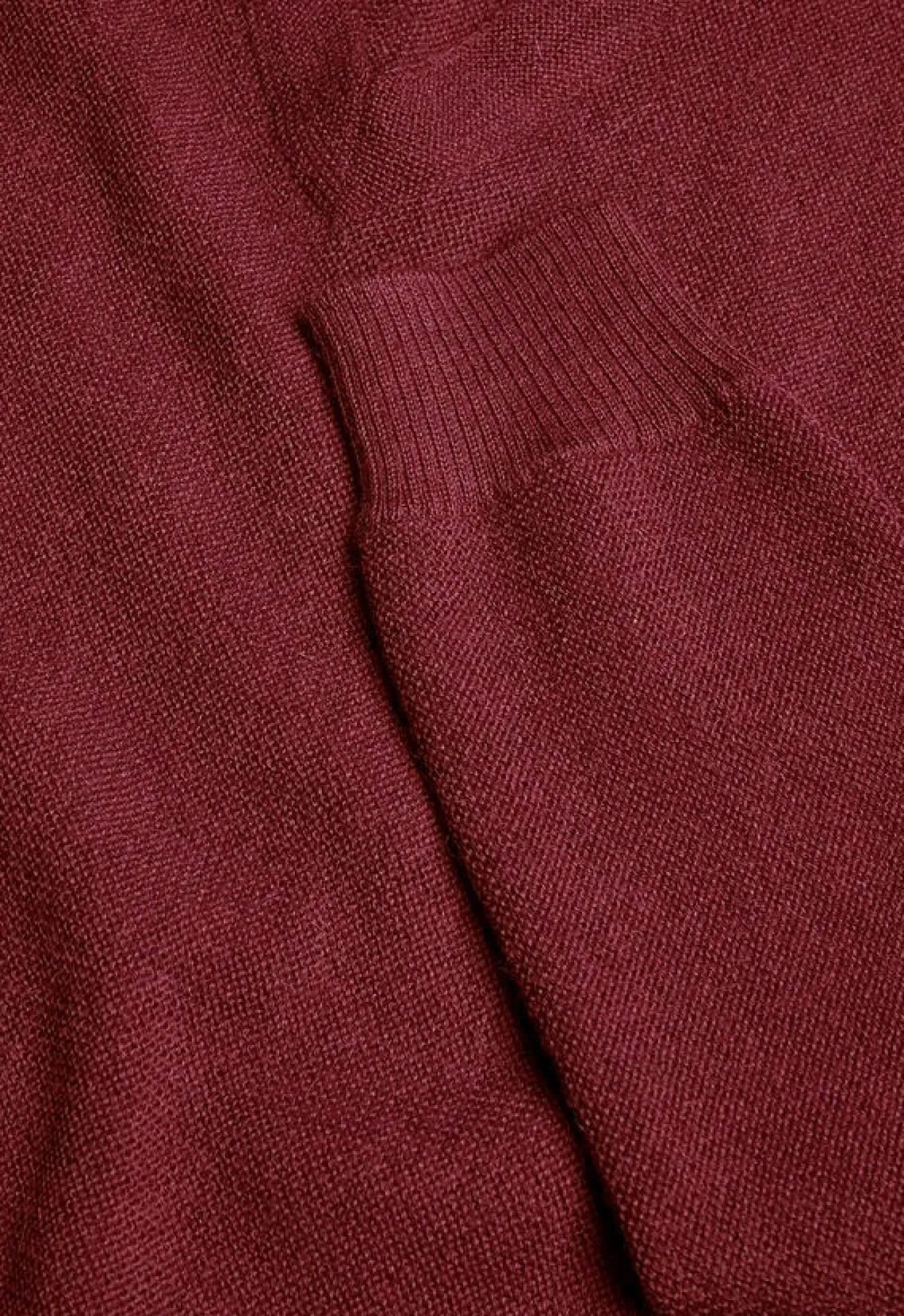 Classic Alpaca Links V-Neck Sweater