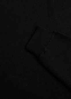 Classic Alpaca Links V-Neck Sweater