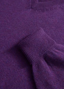 Classic Cashmere V-Neck Sweater