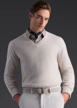 Classic Cashmere V-Neck Sweater