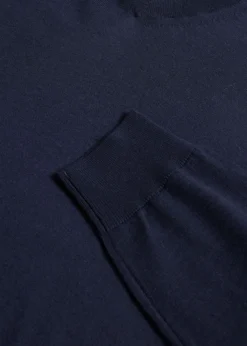 Essential Merino Wool V-neck Sweater