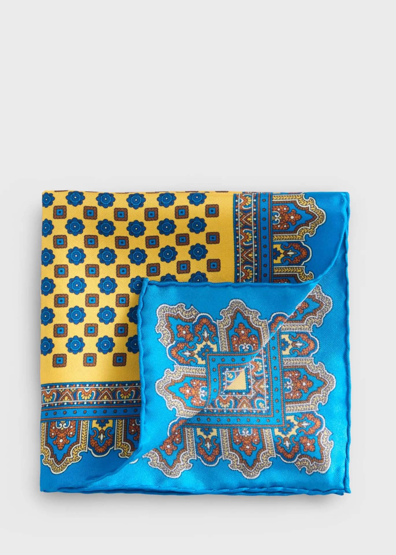 Medallion PrintPocket Square