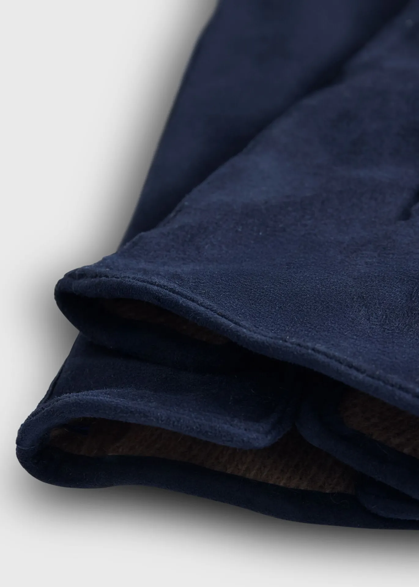 Suede Gloves with Cashmere Lining