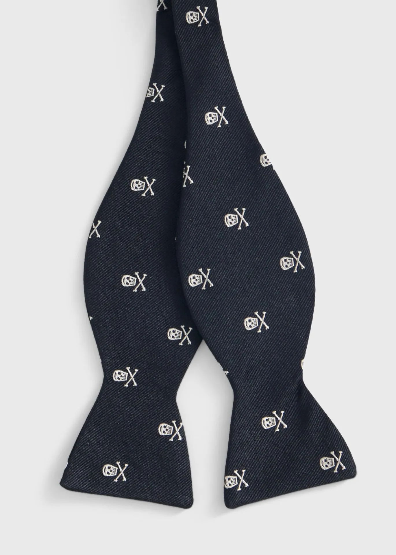 Woven Silk Skull & Bone Bow Tie